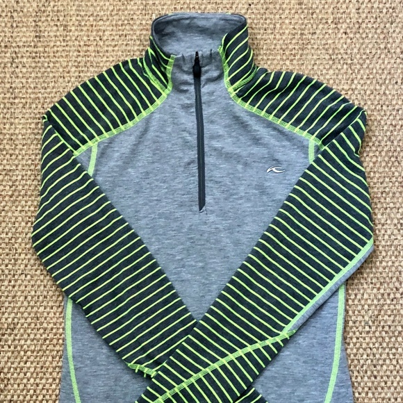 KJUS  Women's Trace Half Zip in Grey Lime - Picture 2 of 3